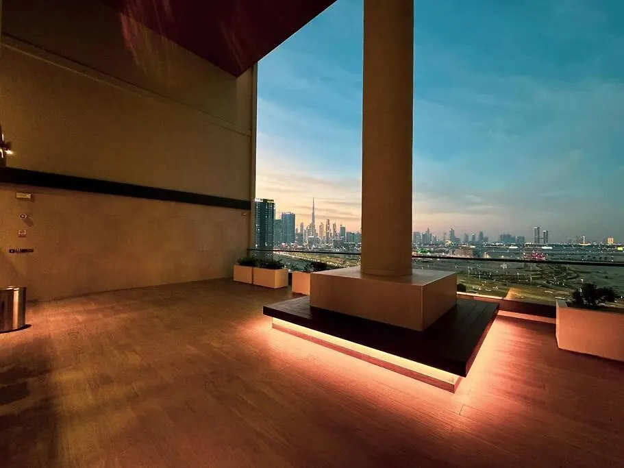 Apartment 2Br Luxury Stay With Starry Ceiling Dubai