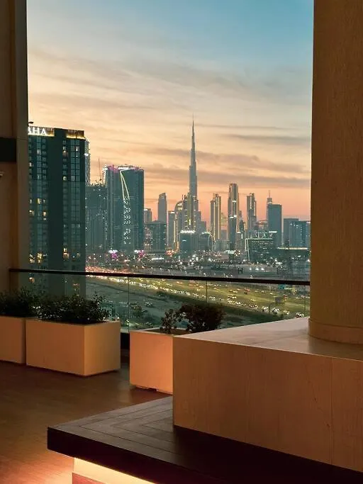 2Br Luxury Stay With Starry Ceiling Dubai