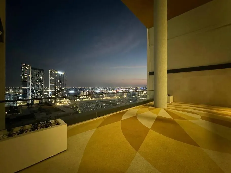 2Br Luxury Stay With Starry Ceiling Dubai 0*,  United Arab Emirates