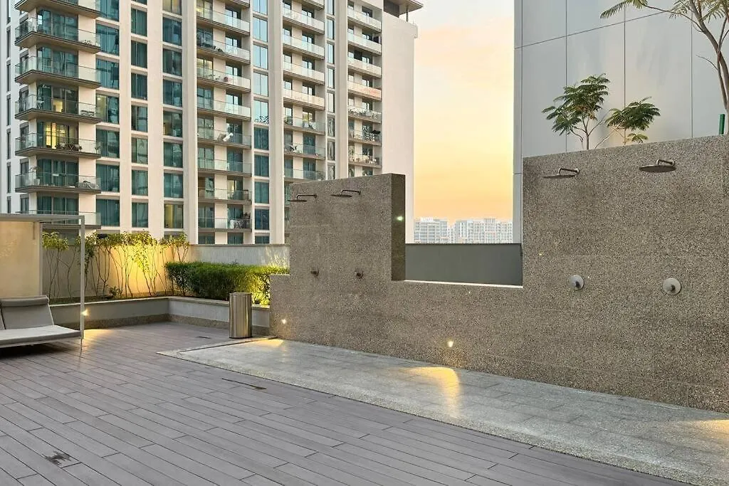 2Br Luxury Stay With Starry Ceiling Dubai Apartment