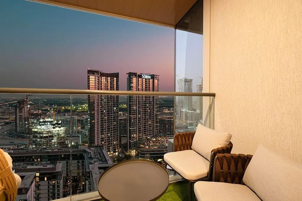 2Br Luxury Stay With Starry Ceiling Dubai Apartment