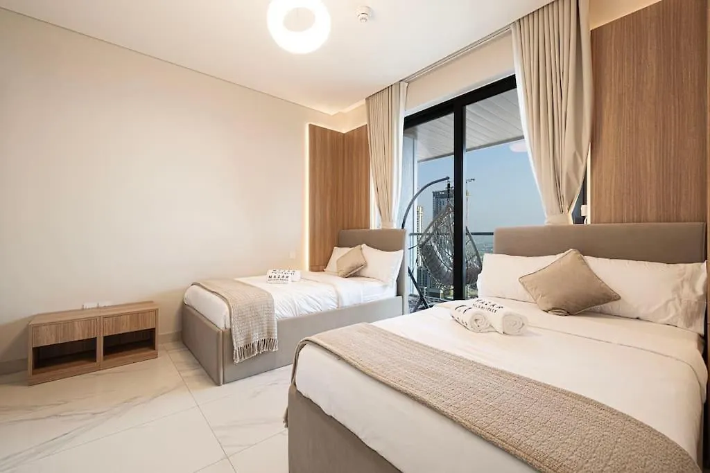 Apartment 2Br Luxury Stay With Starry Ceiling Dubai