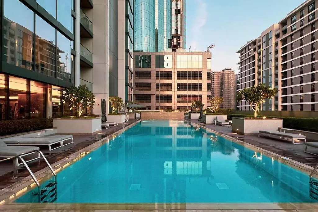2Br Luxury Stay With Starry Ceiling 迪拜